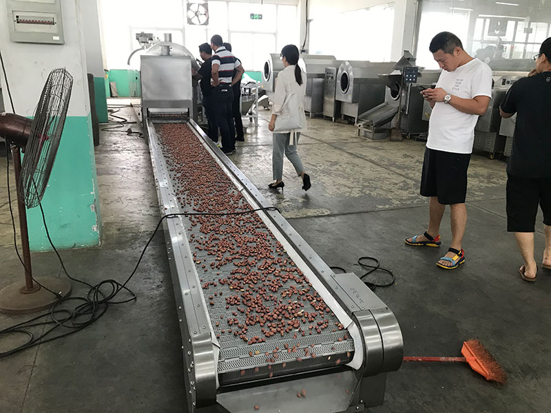 peanut peeling machine